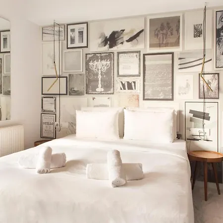 Luxury Near Acropolis-living Stone Gold * Athens